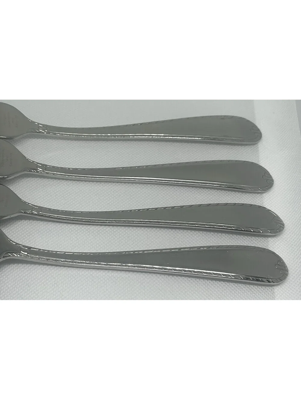 (4) Hampton Silversmiths RACHELLE FROST Stainless 18/10 DINNER FORKS 8
